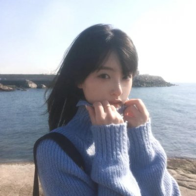 小资女孩向前冲